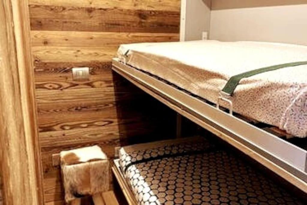 Incantevole Appartamento Stile Chalet Breuil Cervinia Zewnętrze zdjęcie