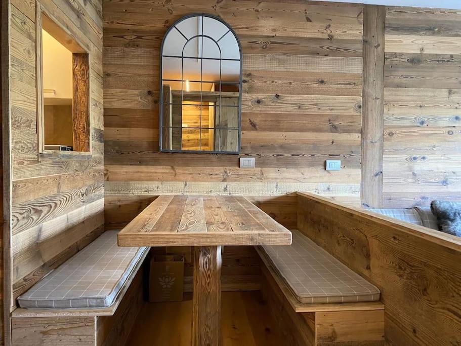 Incantevole Appartamento Stile Chalet Breuil Cervinia Zewnętrze zdjęcie