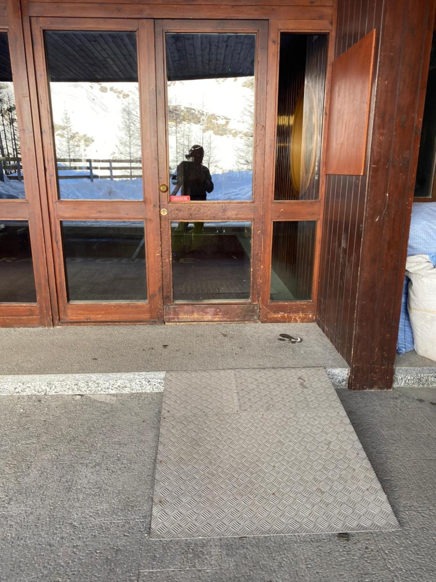 Incantevole Appartamento Stile Chalet Breuil Cervinia Zewnętrze zdjęcie